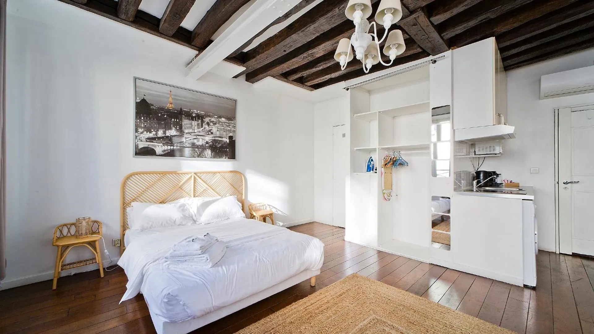 Apartment Clery 45 Frankreich